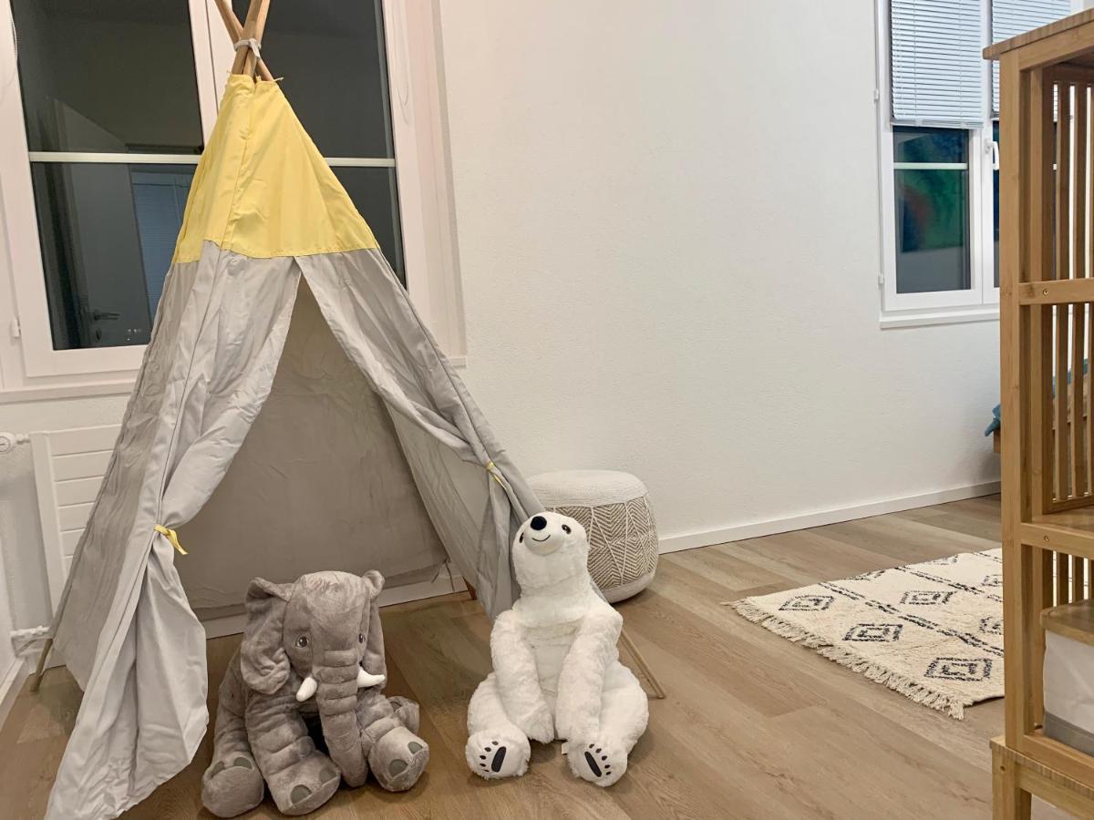 Eva O Wellnessoasis O Montainview O Pizzaoven O Lägenhet Ingenbohl Exteriör bild
