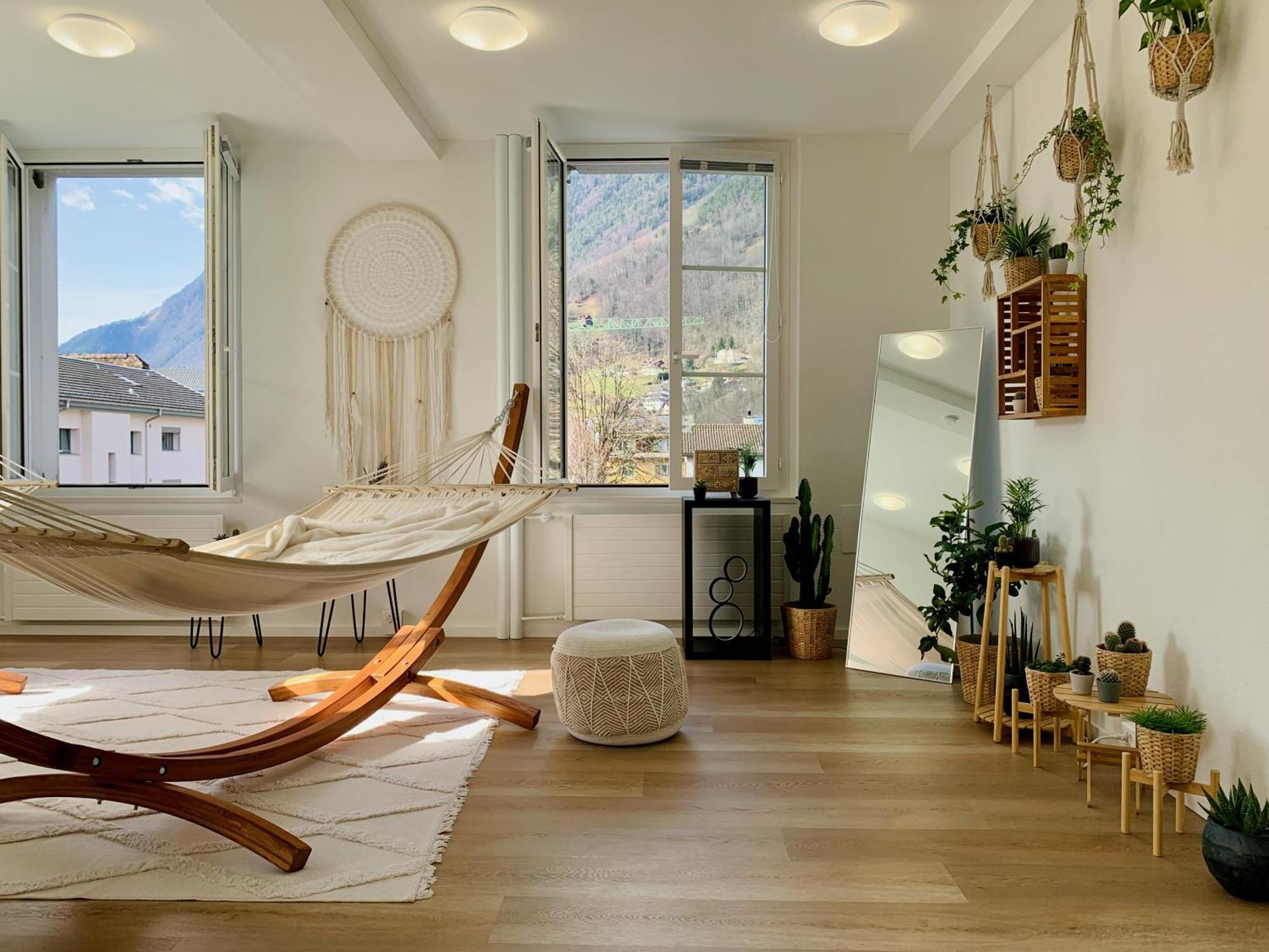 Eva O Wellnessoasis O Montainview O Pizzaoven O Lägenhet Ingenbohl Exteriör bild