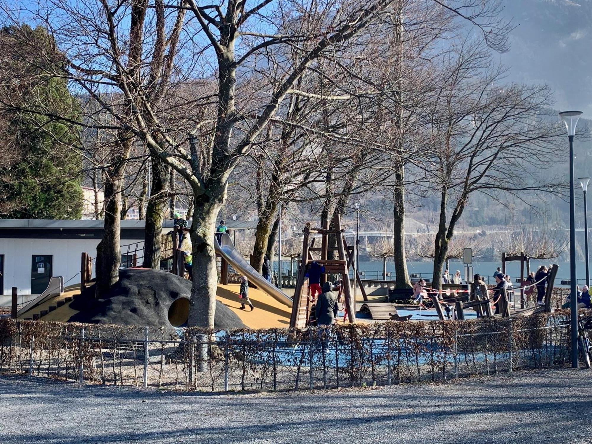 Eva O Wellnessoasis O Montainview O Pizzaoven O Lägenhet Ingenbohl Exteriör bild