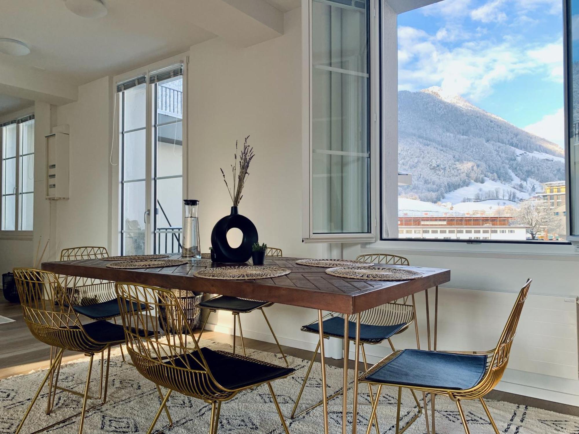 Eva O Wellnessoasis O Montainview O Pizzaoven O Lägenhet Ingenbohl Exteriör bild